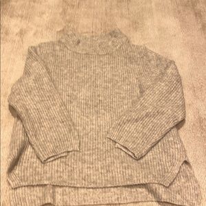 Zara heather gray sweater